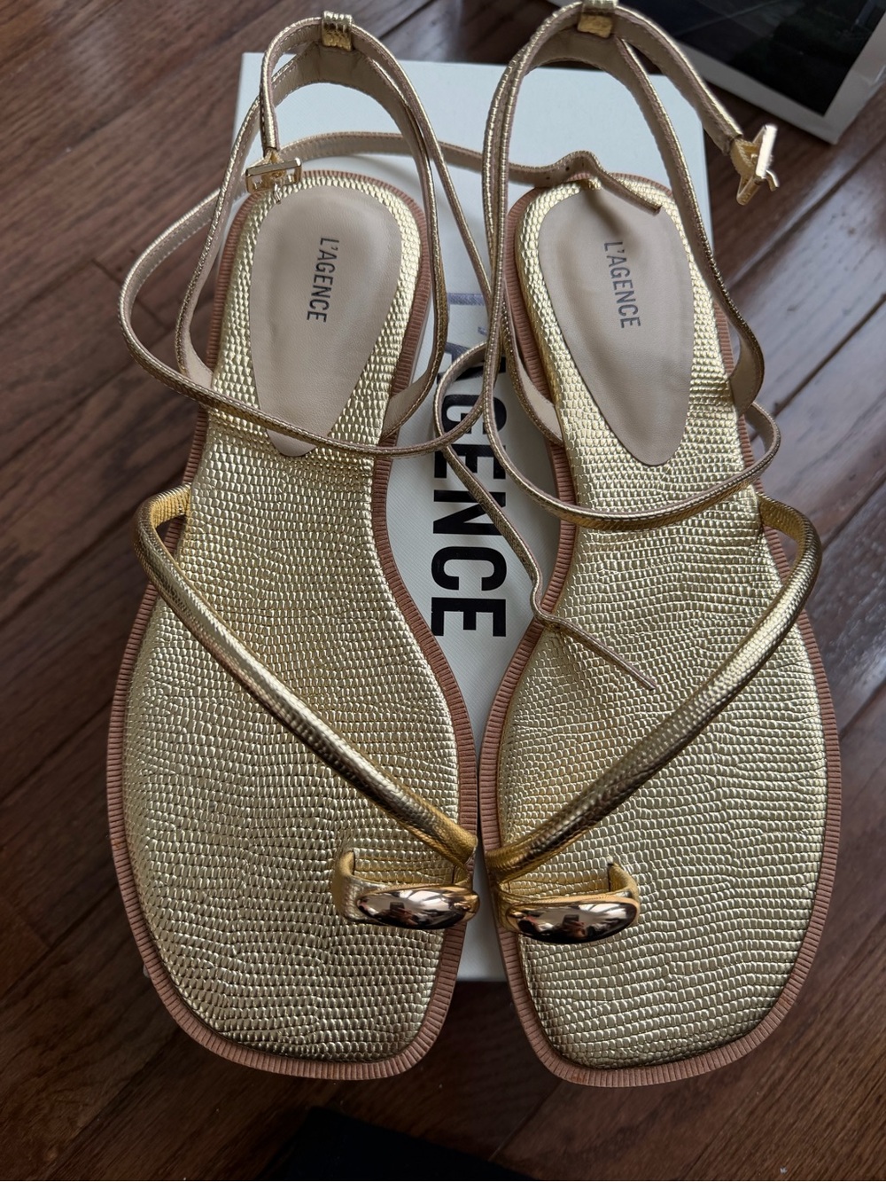L'AGENCE Gold Metallic Strappy Toe-Ring Sandals